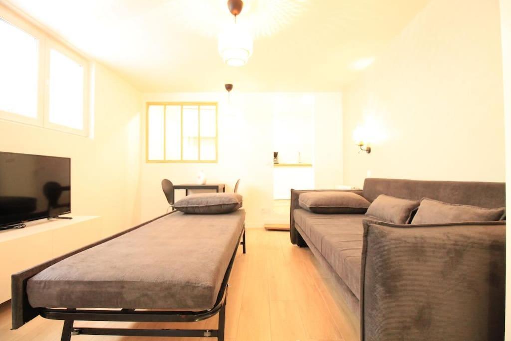 Disponible - Entier Renove - Canape Lit Emma - Rerb, 5mn Paris - 2 Pers - Parking Rue Gratuit - Equipe - 1er Etage - 3 * Arcueil