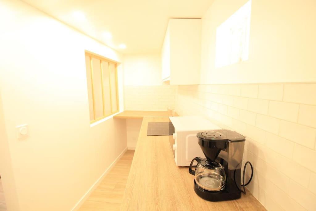 Disponible - Entier Renove - Canape Lit Emma - Rerb, 5mn Paris - 2 Pers - Parking Rue Gratuit - Equipe - 1er Etage - 3 Apartment *