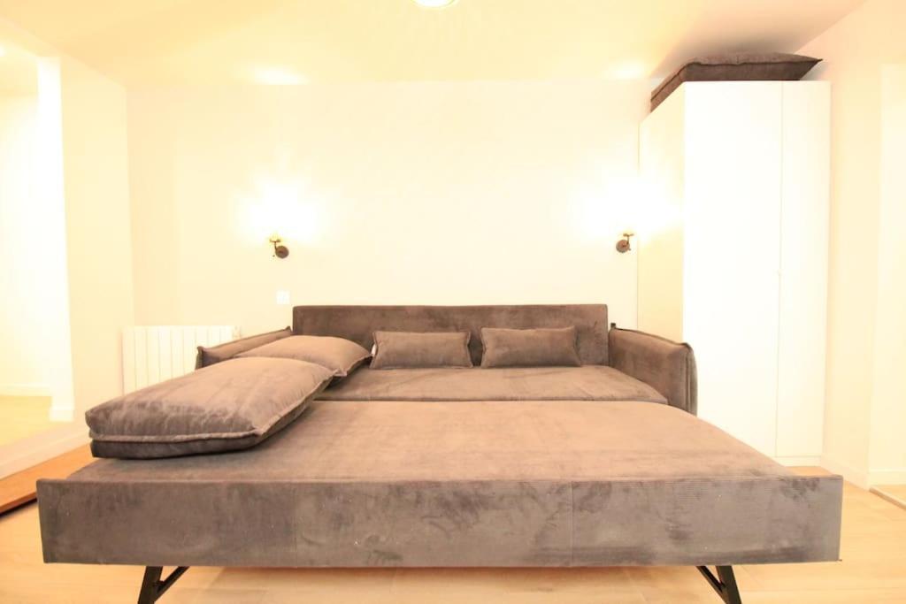 Disponible - Entier Renove - Canape Lit Emma - Rerb, 5mn Paris - 2 Pers - Parking Rue Gratuit - Equipe - 1er Etage - 3 Apartment Arcueil